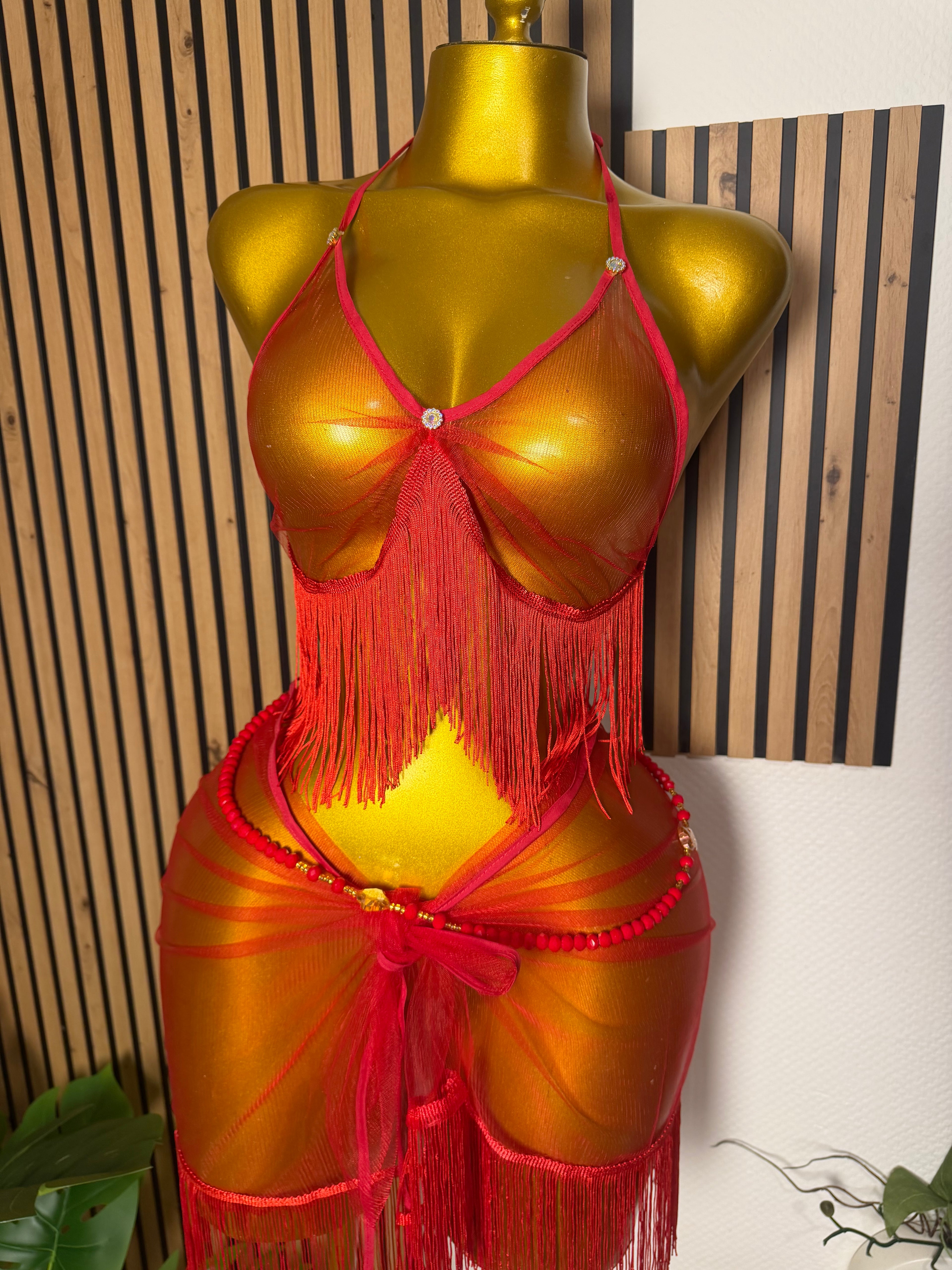 ✨ Ensemble Lingerie Sensuelle Rouge – Vendu avec Baya assortie ✨